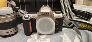 Macchina fotografica Nikon f65 +borsa + treppiedi