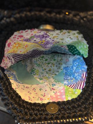 Bolso Negro Crochet Flor