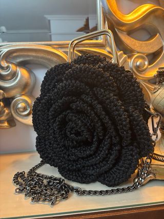 Bolso Negro Crochet Flor