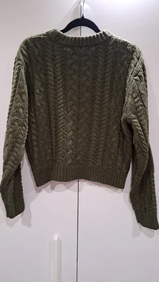 Jersey Bershka trenzado verde militar Talla XS
