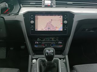 Volkswagen Passat 2022 Executive 2.0 TDi 150cv