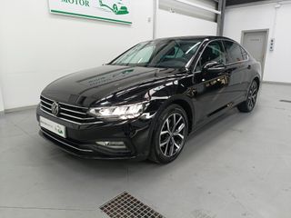 Volkswagen Passat 2022 Executive 2.0 TDi 150cv