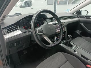 Volkswagen Passat 2022 Executive 2.0 TDi 150cv
