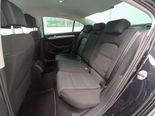 Volkswagen Passat 2022 Executive 2.0 TDi 150cv
