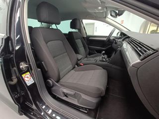 Volkswagen Passat 2022 Executive 2.0 TDi 150cv