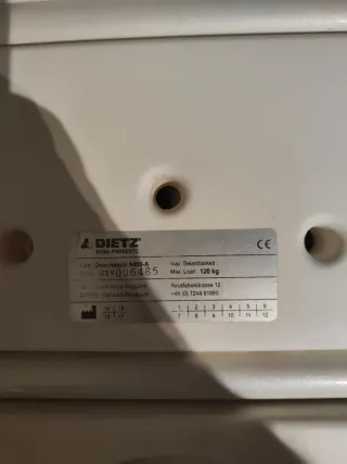 Silla de ducha adaptable y plegable