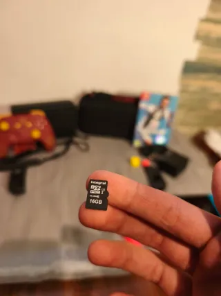 Nintendo Switch + Accessori e Gioco