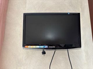 Televisor Samsung SyncMaster 2033SW