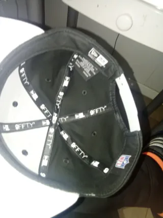 Gorra New Era Raiders Negra y Blanca