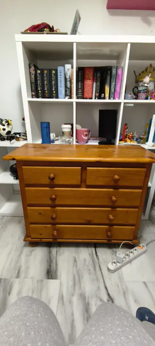 Cómoda madera estilo provenzal