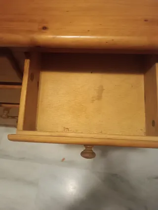 Cómoda madera estilo provenzal