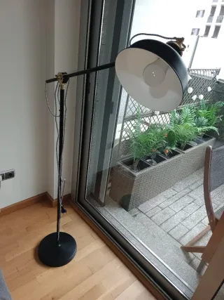 Fantástico conjunto lámpara de techo y de pié