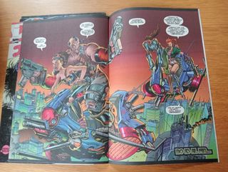 COMPLETA. DEFCON 4. PLANETA. 4 EJEMPLARES. 1997.