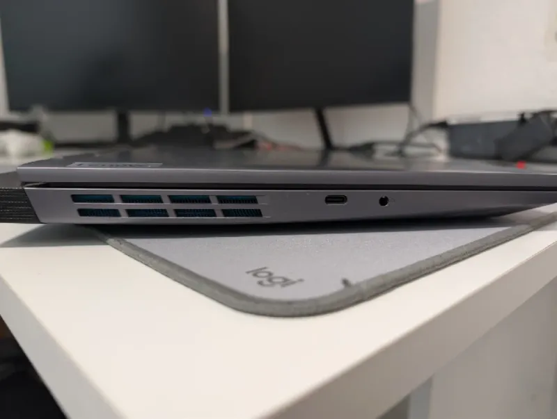 Lenovo LOQ 15 RTX 4060 i5-13500H 16GB RAM afbeelding 4
