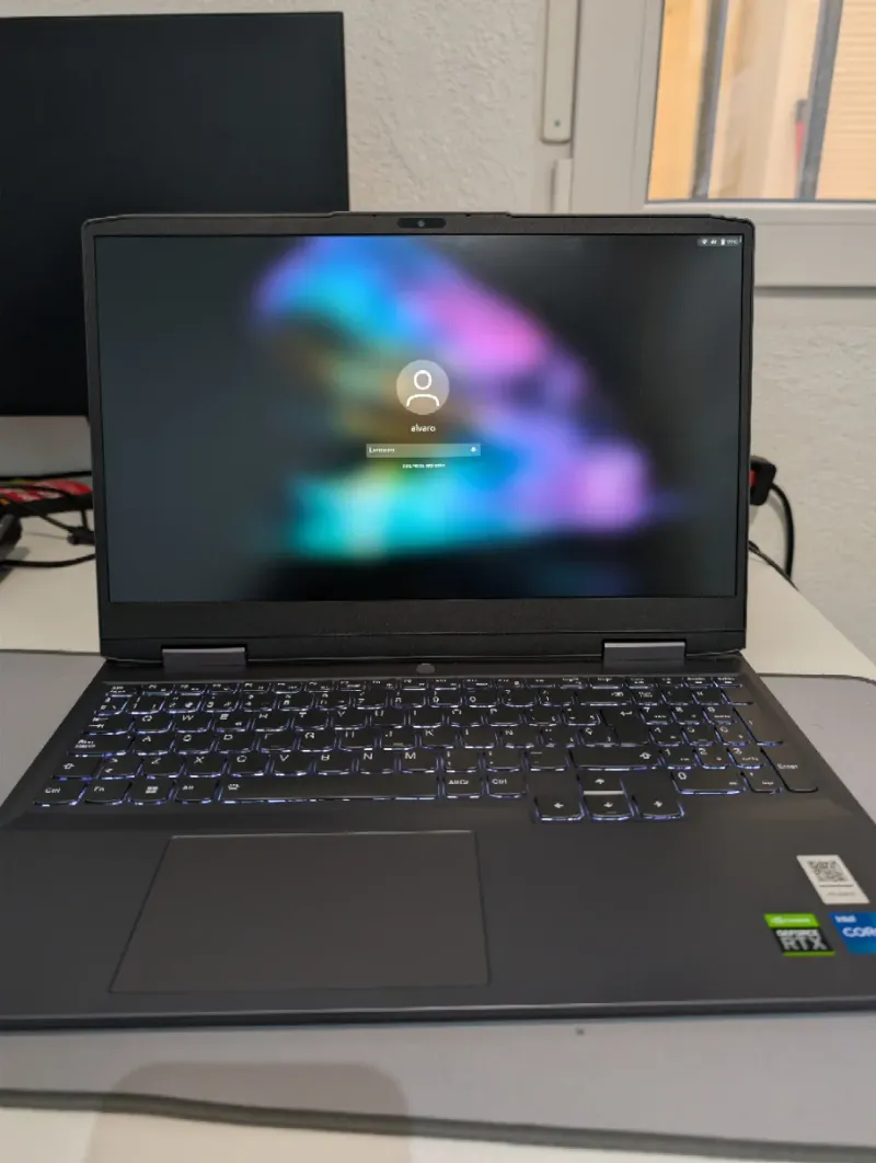 Lenovo LOQ 15 RTX 4060 i5-13500H 16GB RAM afbeelding 8