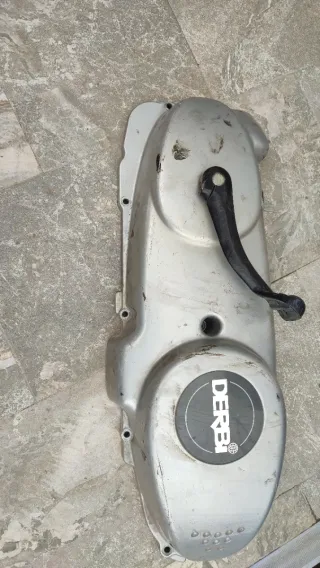 Tapa correa Derbi Hunter