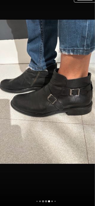 Botas de hombrede cuero negro con cremallera