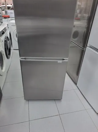 ◇Nevera Marca Edesa 185,M Combi◇