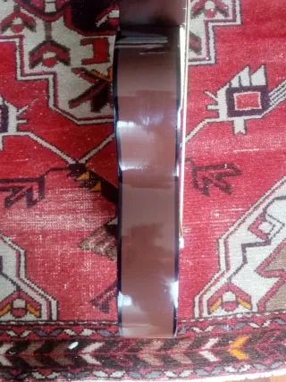 Guitarra clásica españolaola con funda.