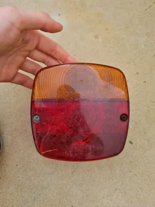 Piloto Trasero Hella