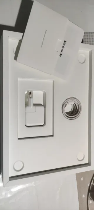 MacBook Air 15 24GBRAM SDD512GB