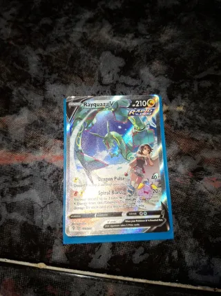 Carta Pokémon Rayquaza V 194/203