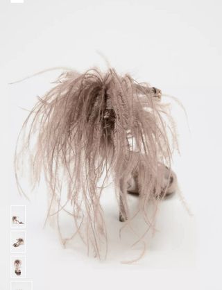 Sandalias tacón plumas fantasía rosa beige Zara