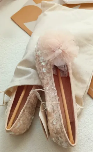 Bailarinas Zara lentejuelas y pompones