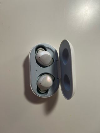 Auriculares Samsung Inalámbricos Plata/Blanco