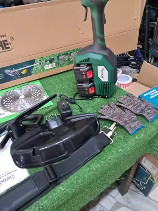 Decespugliatore 88V 8000Ah Doppia Batteria