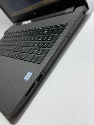 HP 250 G6 i5 / 8GB RAM / 256GB SSD