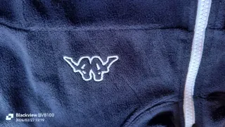 Chaqueta polar Kappa.