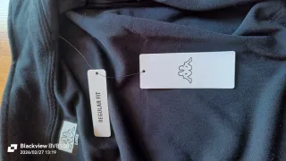 Chaqueta polar Kappa.