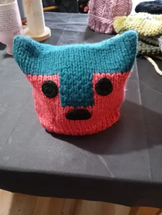 Bufanda tejida a mano multicolor