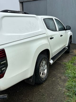 Mitsubishi L 200 2021