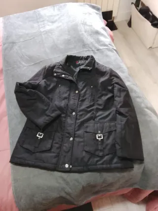 Chaqueta negra mujer entretiempo