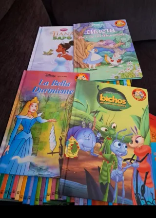 Coleccion Disney de 77 libros