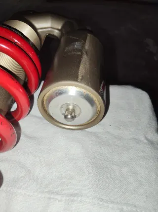 Amortiguador KYB Trasero