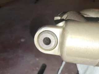 Amortiguador KYB Trasero