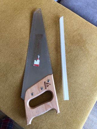 Sierra Bellota con funda