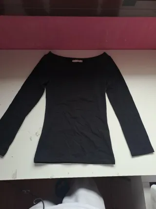 Top Zara cuello barco talla S