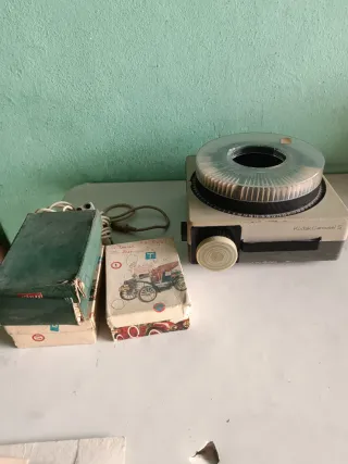 Proyector Kodak Carousel S Beige