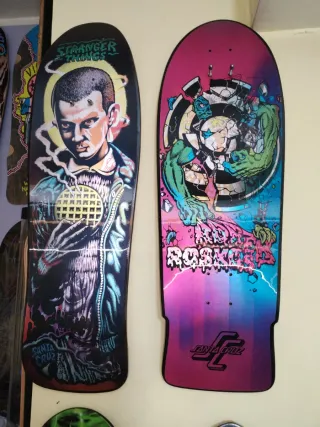 Santa Cruz Skateboard Stranger Things. 2 Tavole