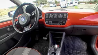 Volkswagen up! 2014