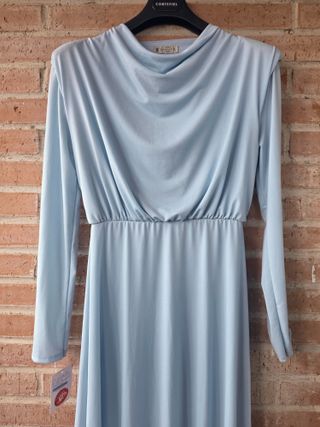 NUEVO. Vestido azul largo