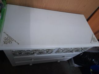 Mueble restaurado de madera