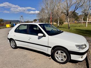 Peugeot 306 XSDT 92CV BLANCO