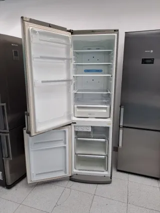 ◇Nevera Marca LG 2,M Combi◇
