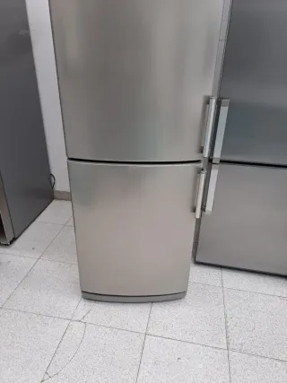 ◇Nevera Marca LG 2,M Combi◇