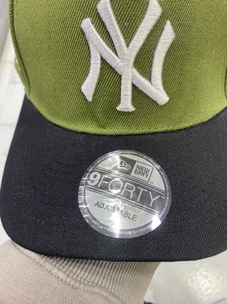 New Era 9FIFTY Verde e Nero